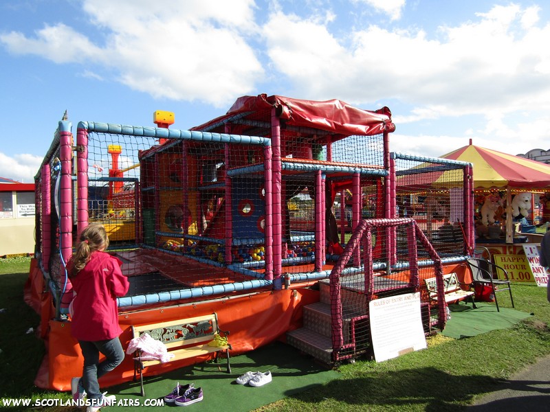 Nisa Jordans Playcentre