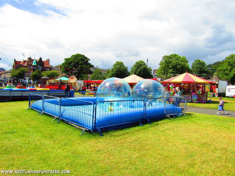 Ellis Clarkes Water Walkers