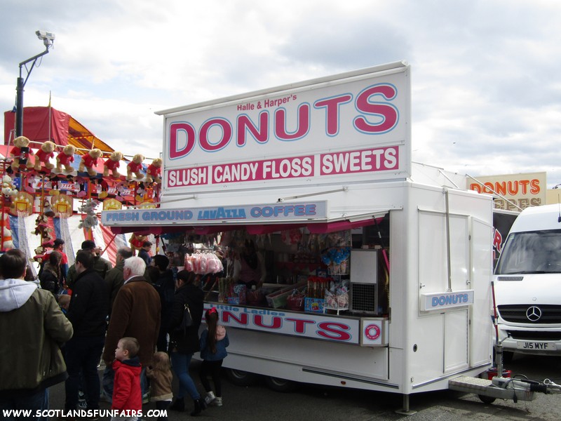 Marrissa Smiths Donuts, 2017

