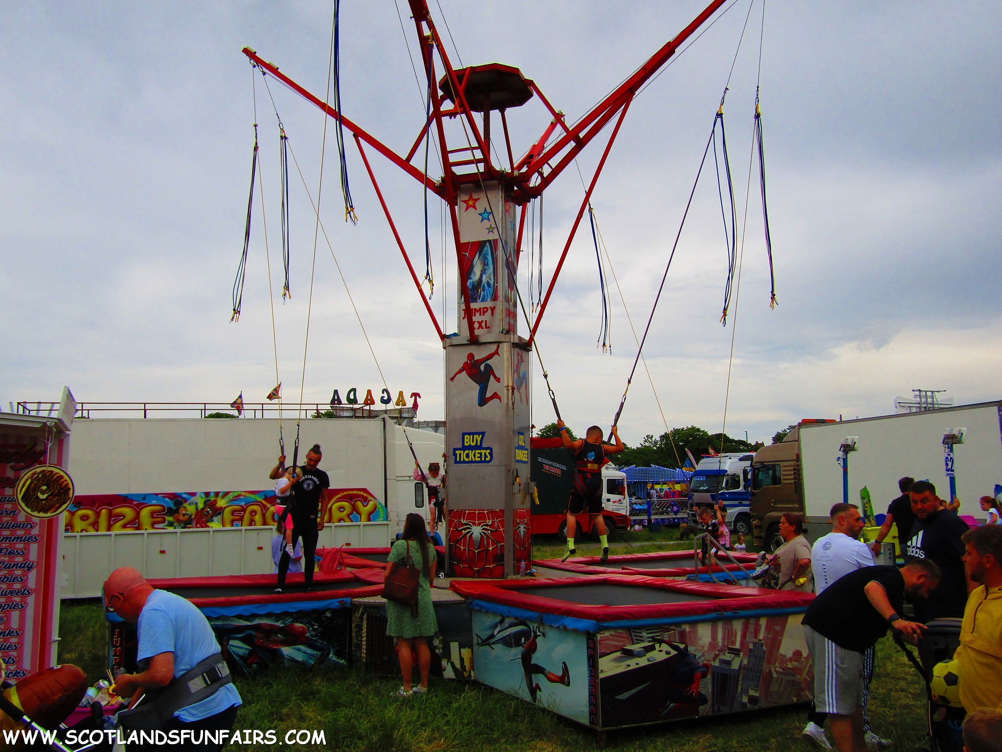Joey Ratcliffes Bungee Trampolines