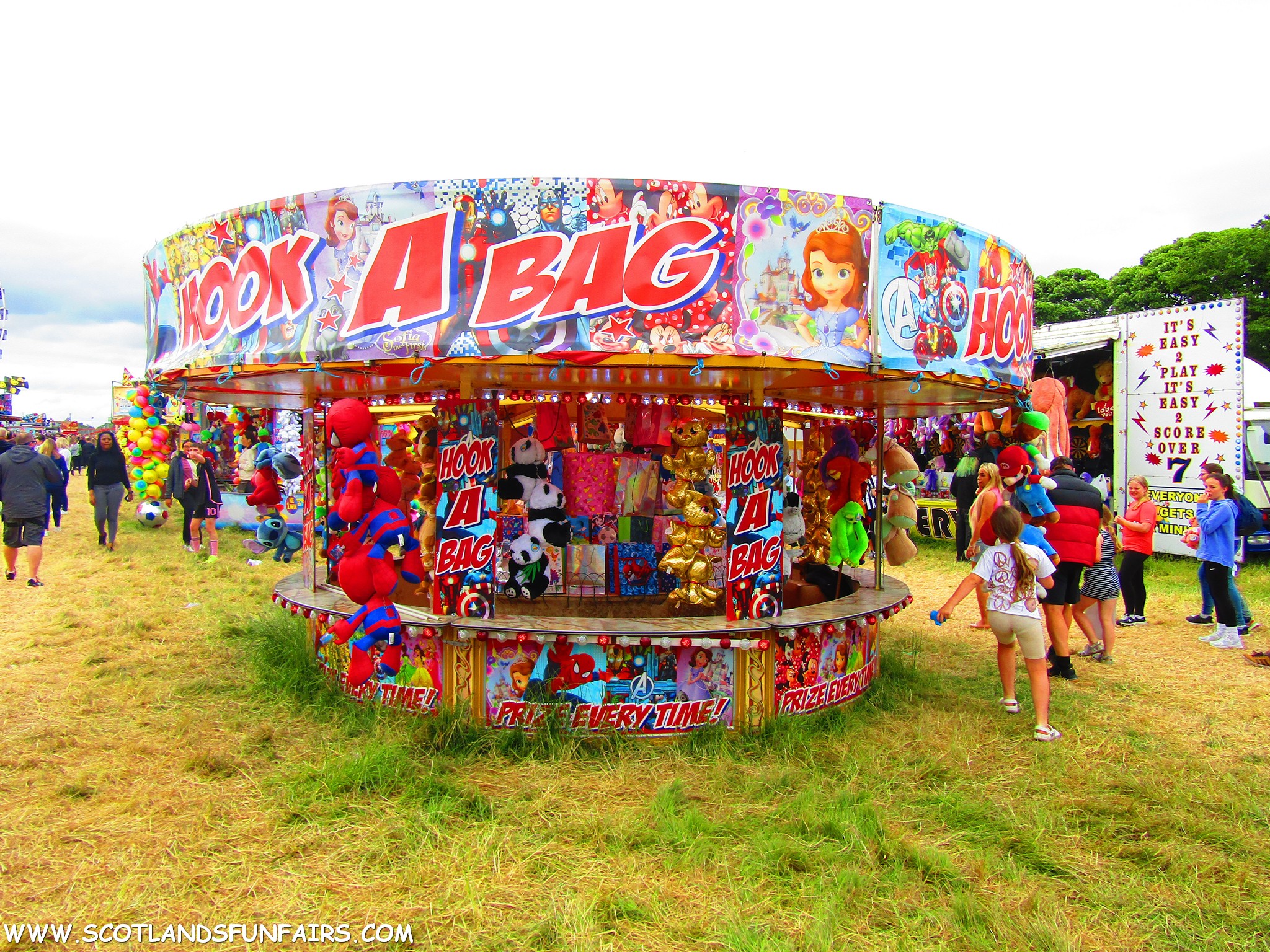 Andrew Robinsons Hoopla