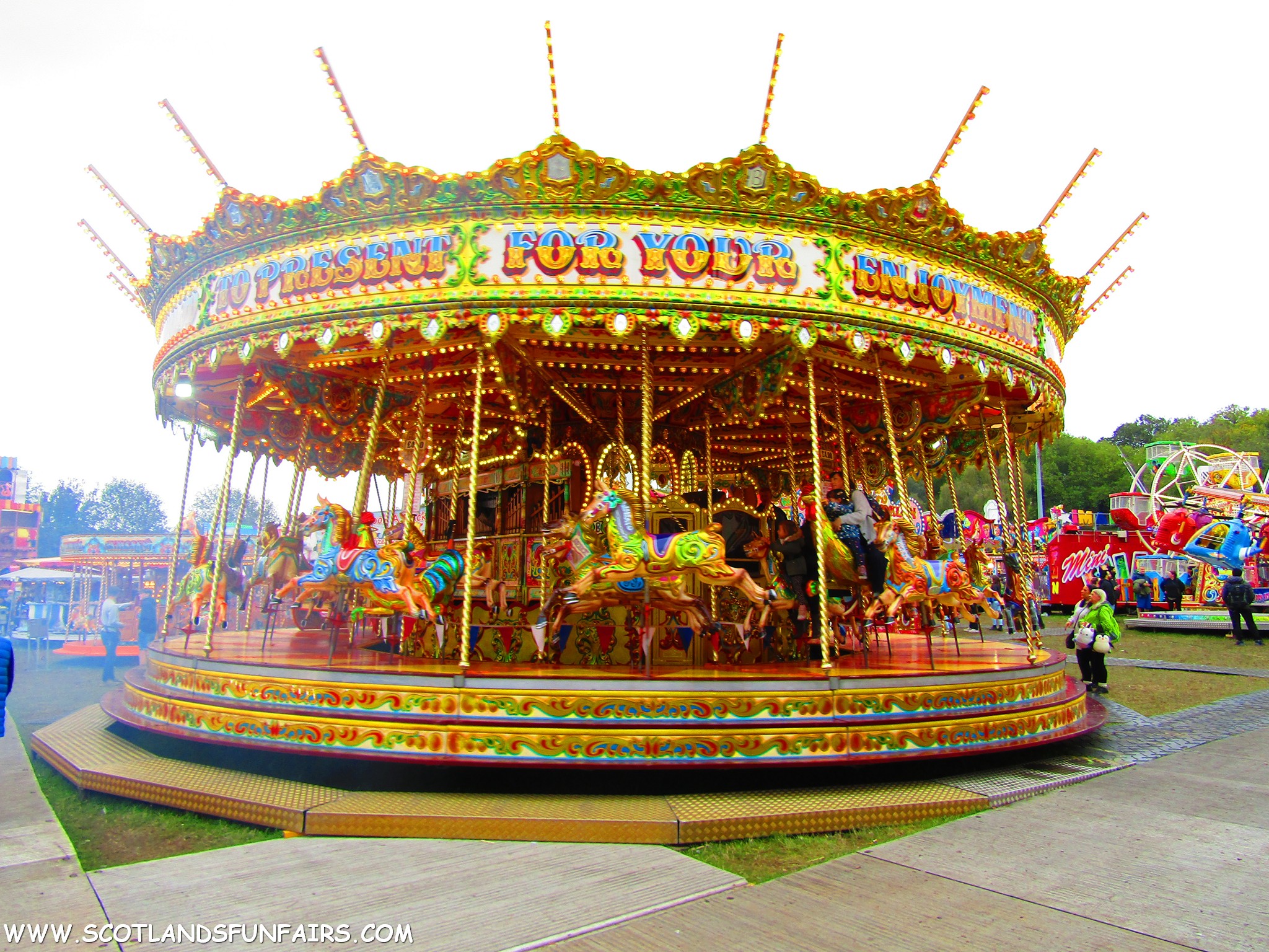 Lawrence Bishtons Gallopers