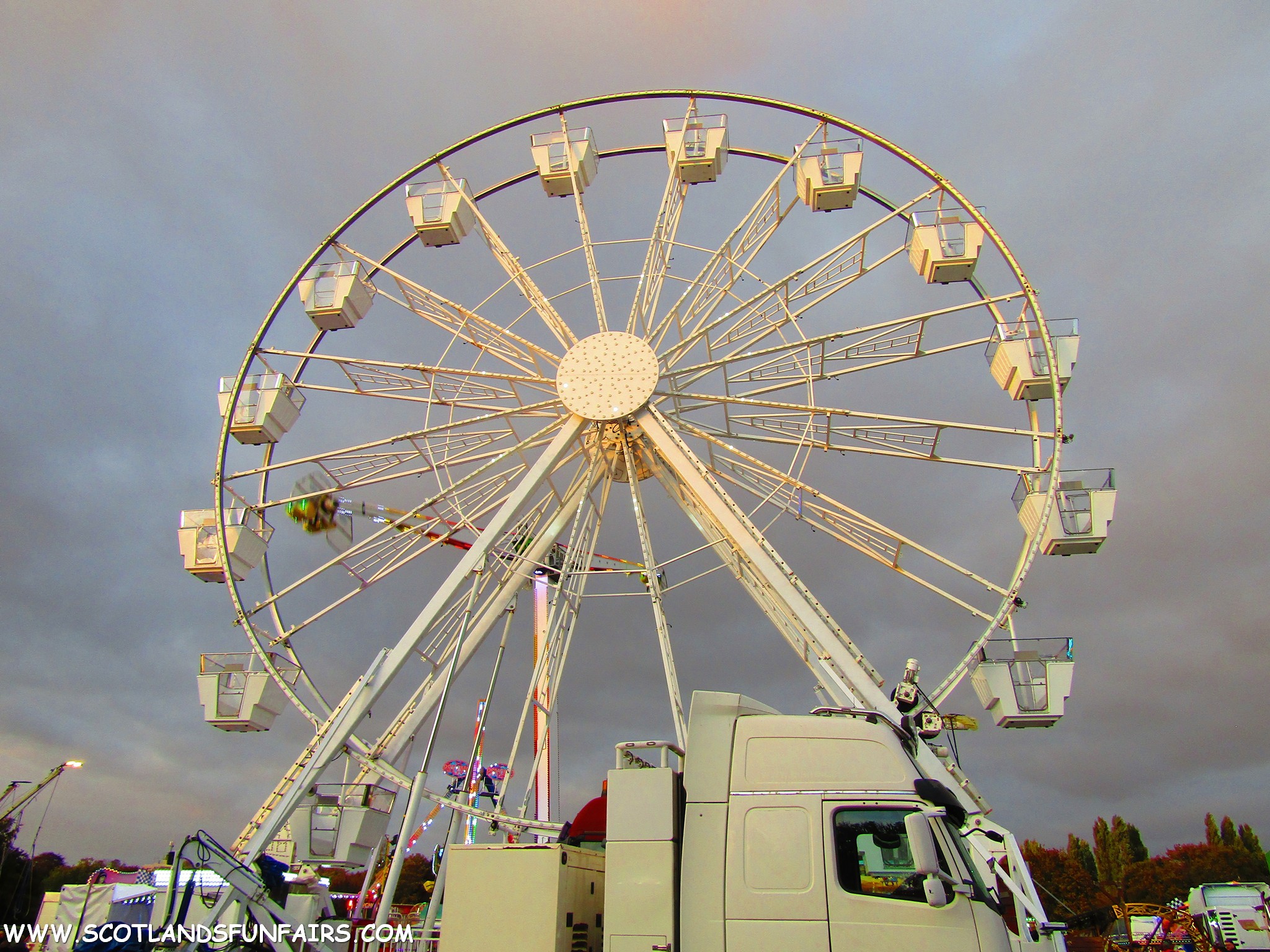 Dexter Hacketts Giant Wheel