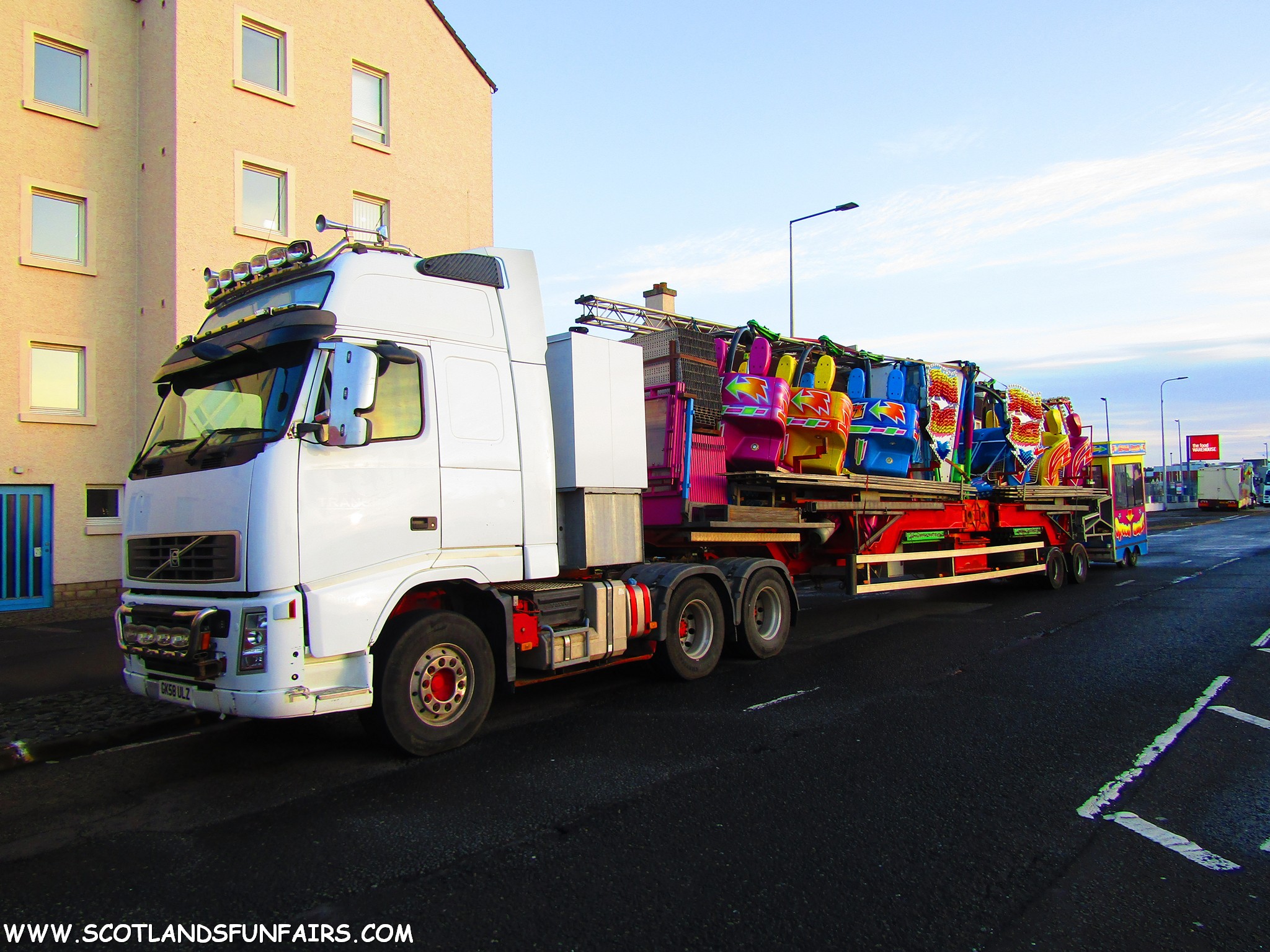 Jonathan Wheatleys Fun Factory Load