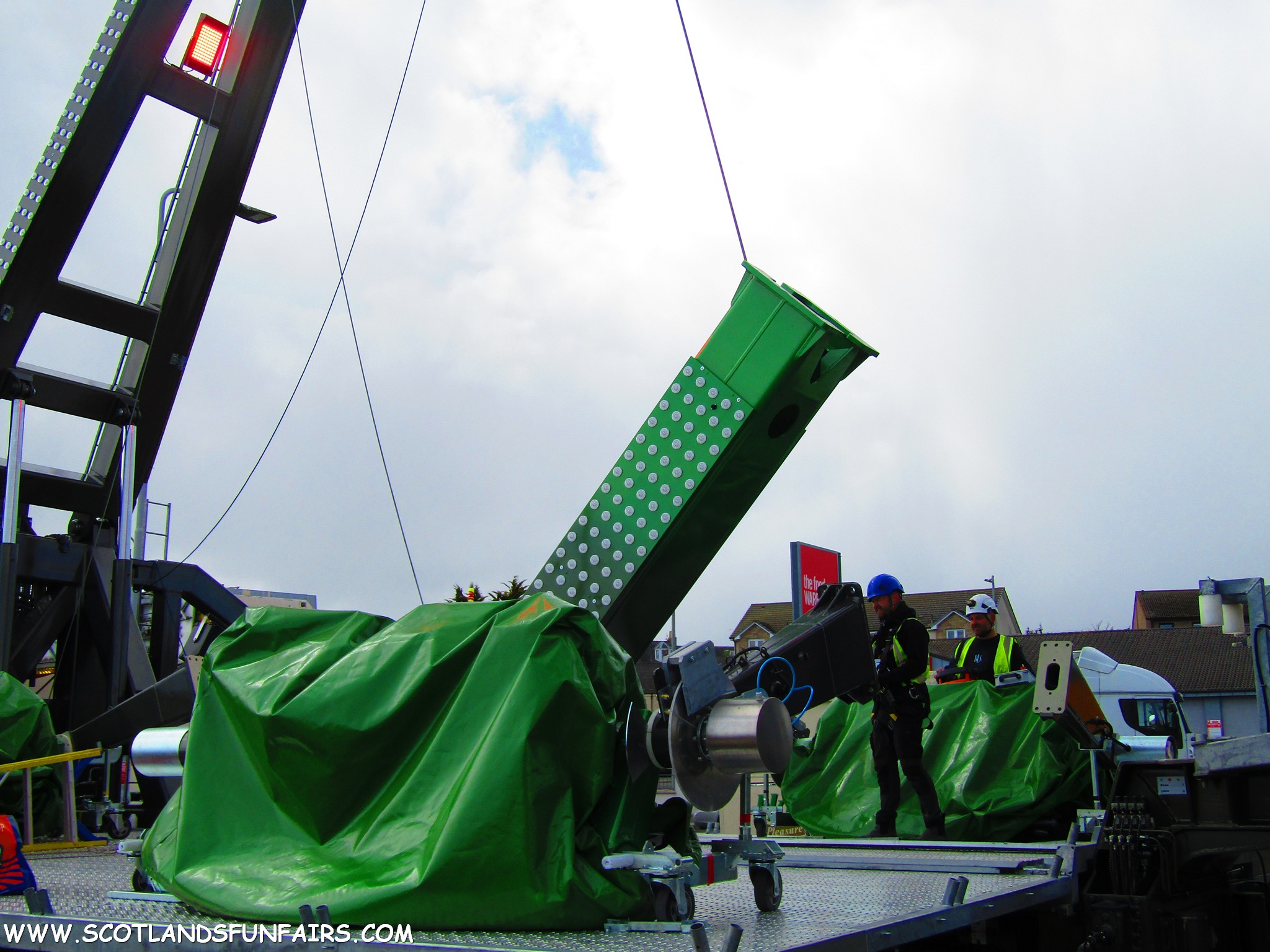 Mitchell Taylors Loopfighter