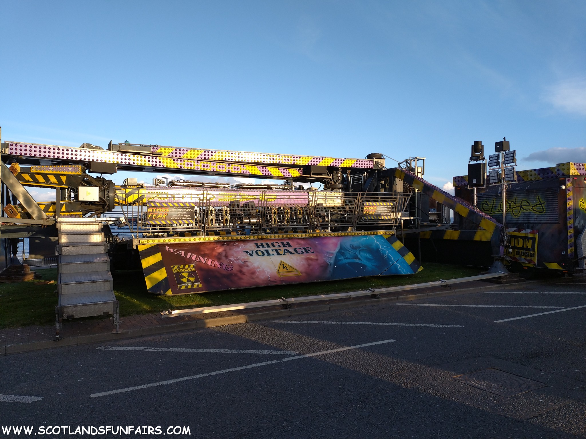 Stanley Reeves Loopfighter