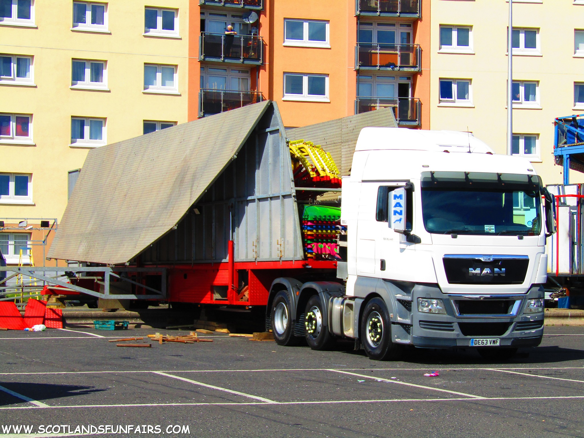 Christian Whites Skydiver