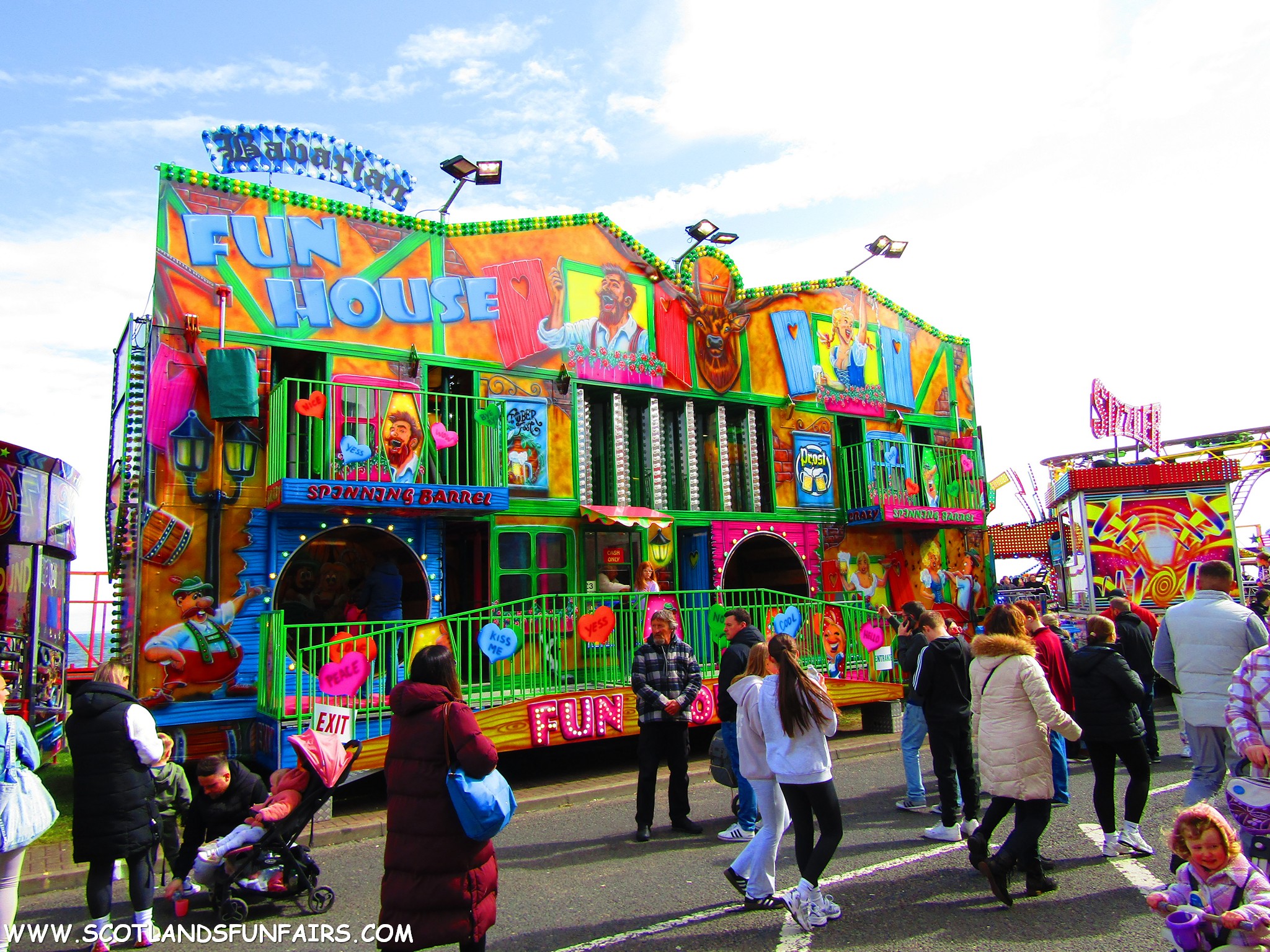 Hornes Funhouse