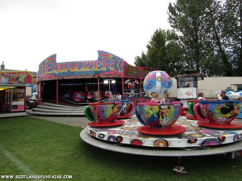 Joe Taylors Waltzer & Teacups
