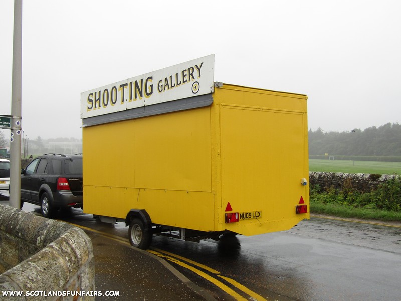 Harriet Harris's Shooter Load