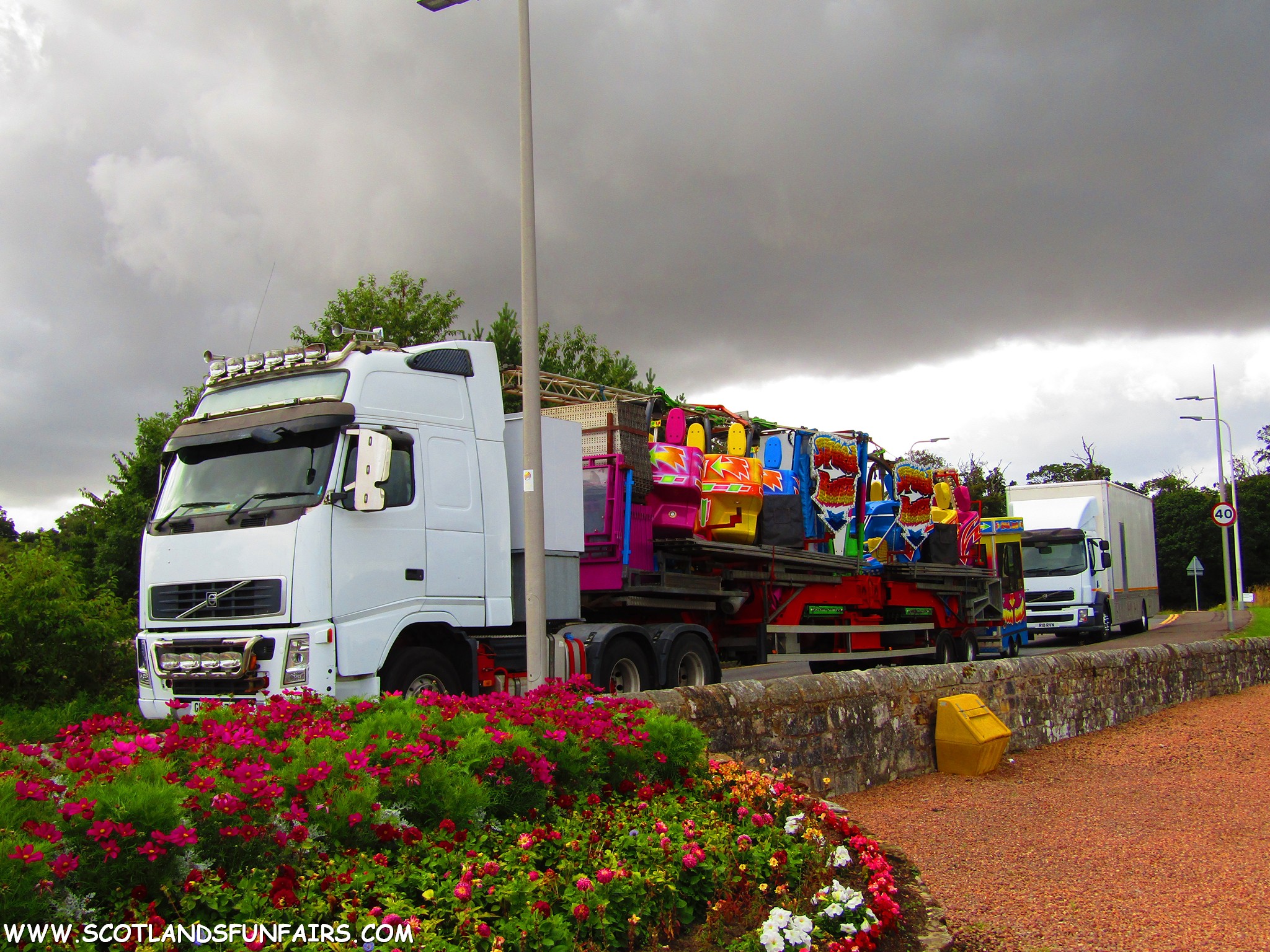 Jonathan Wheatleys Volvo & Fun Factory Load