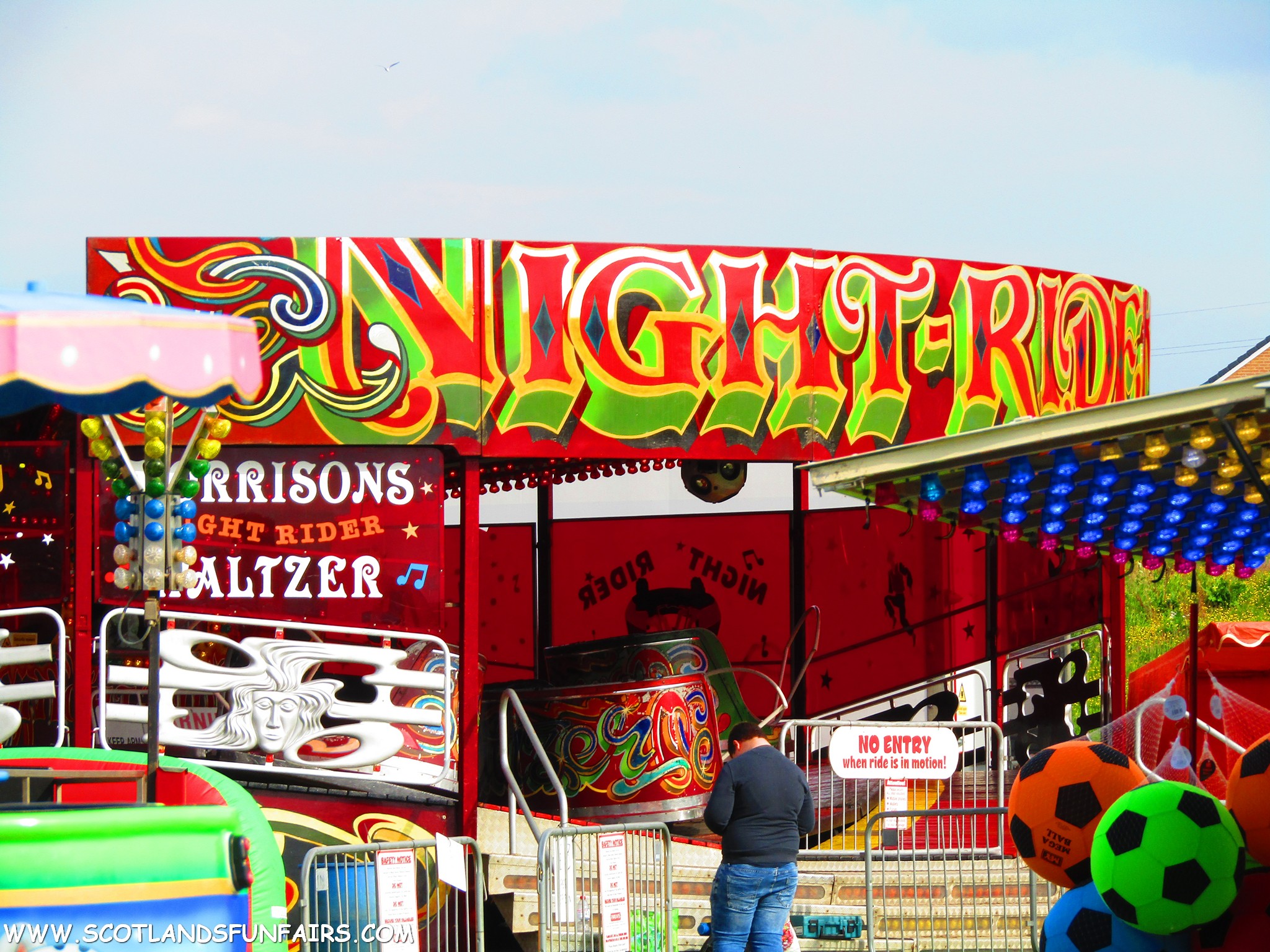 Iain Morrisons Waltzer