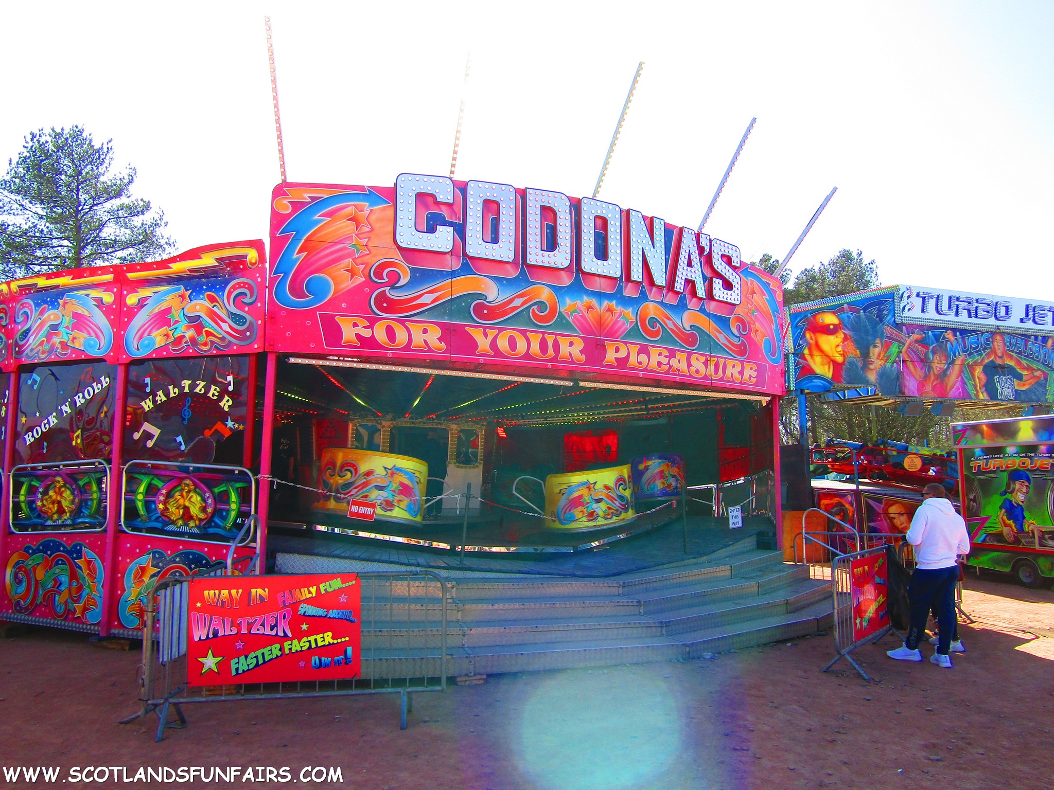 Codona & Wheatleys Waltzer 