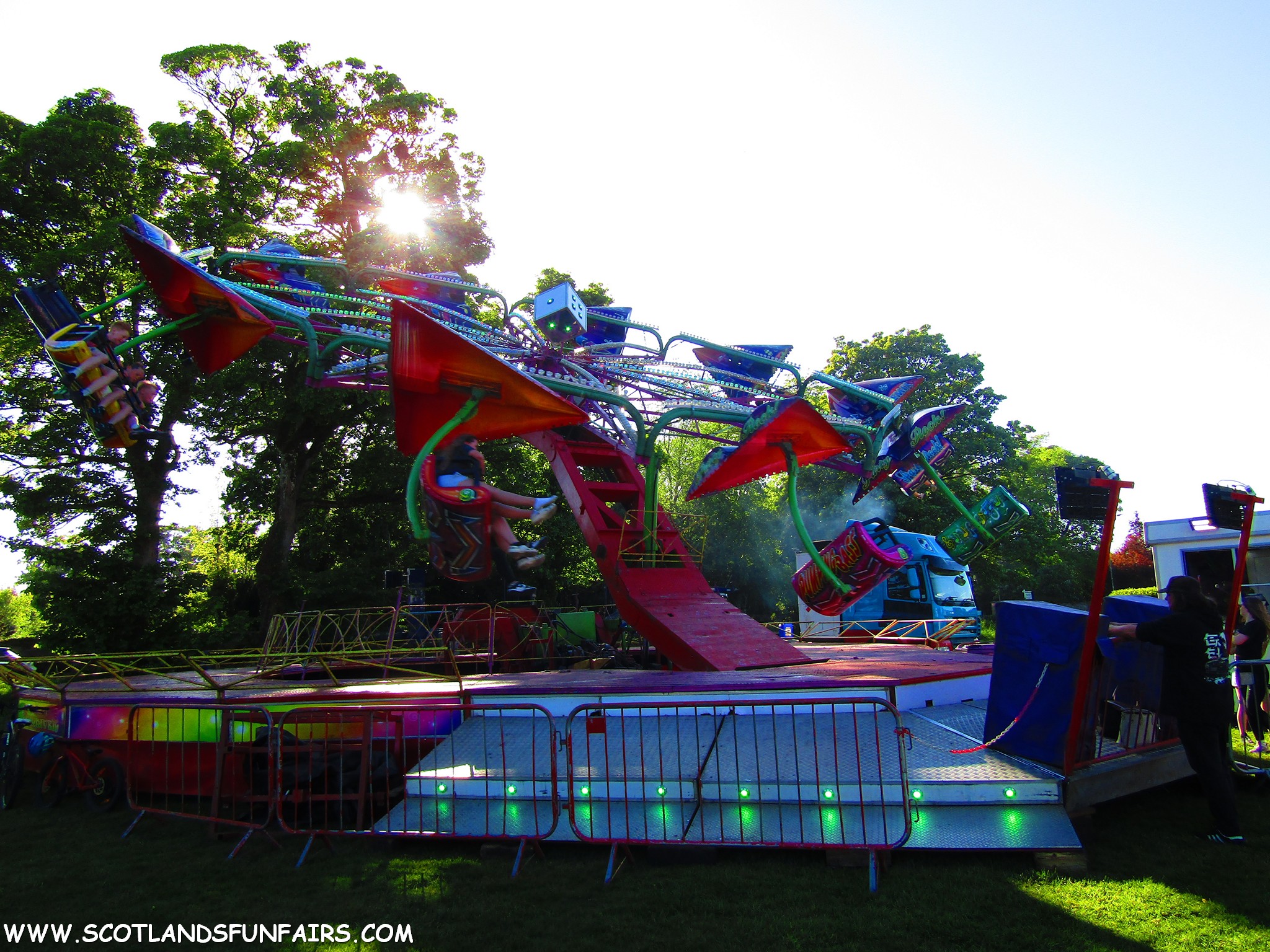 Grant Wallis's Skydiver