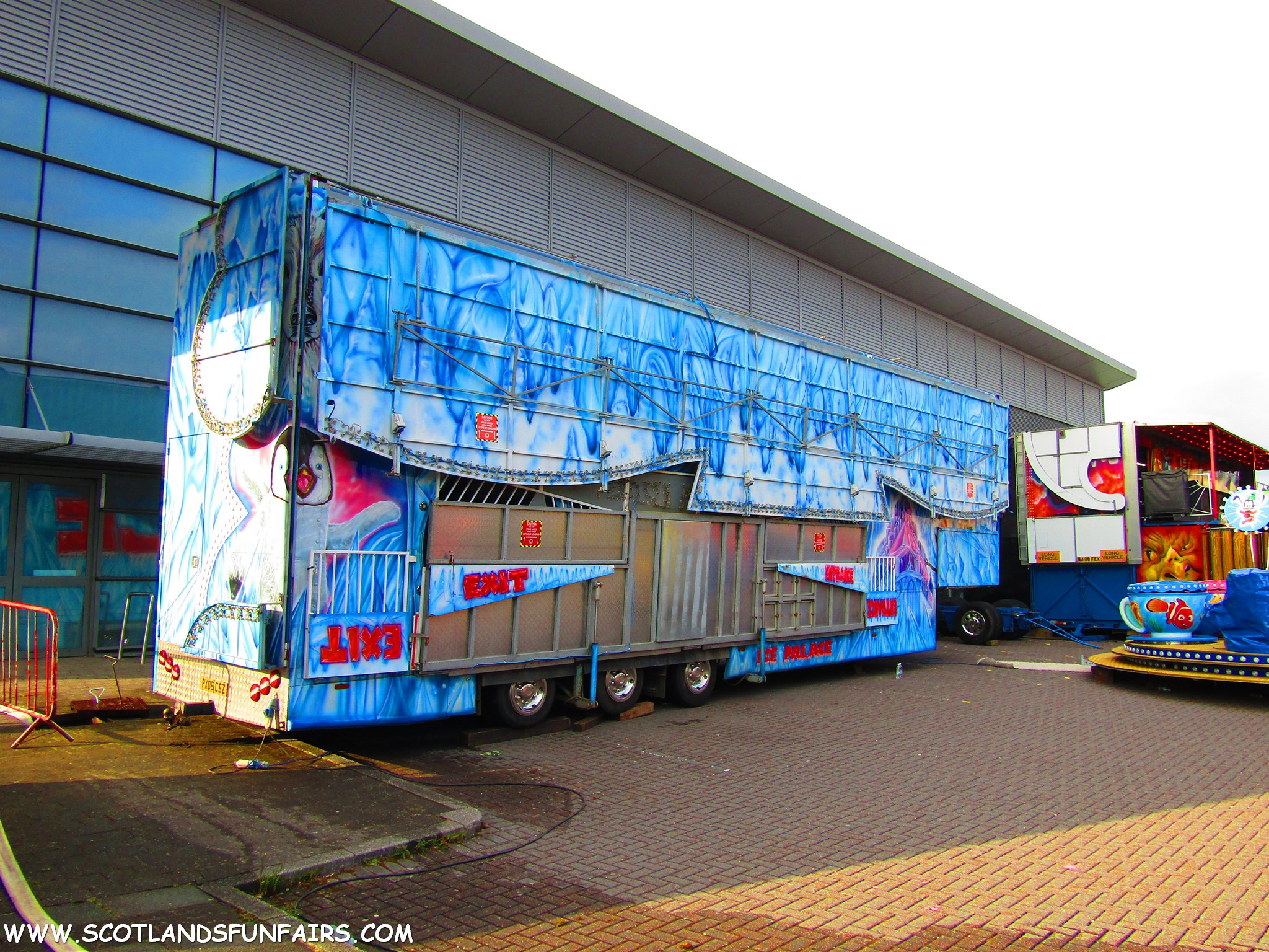 Irvin Stringfellows Funhouse Load