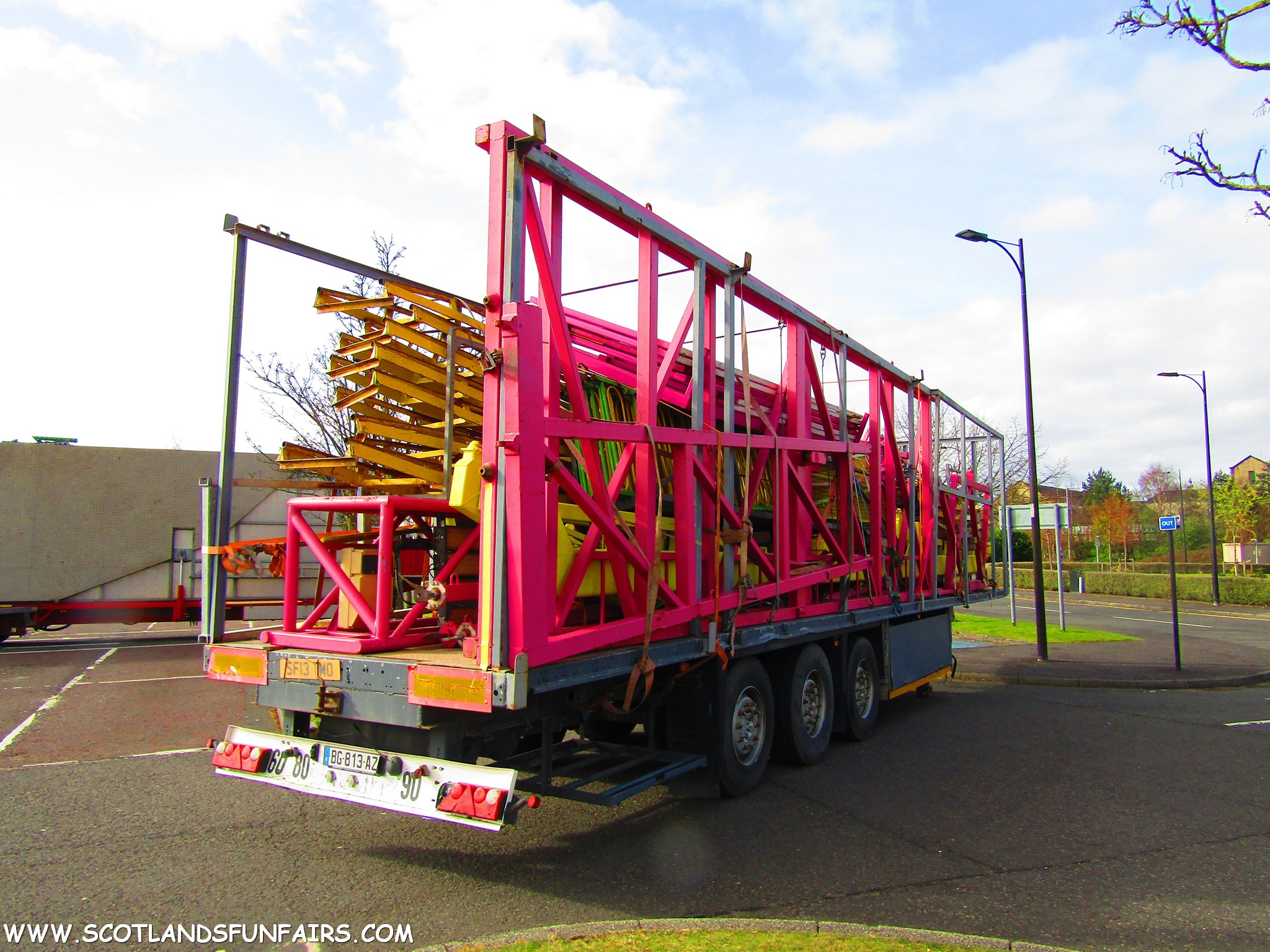 Thomsons Rollercoaster Load