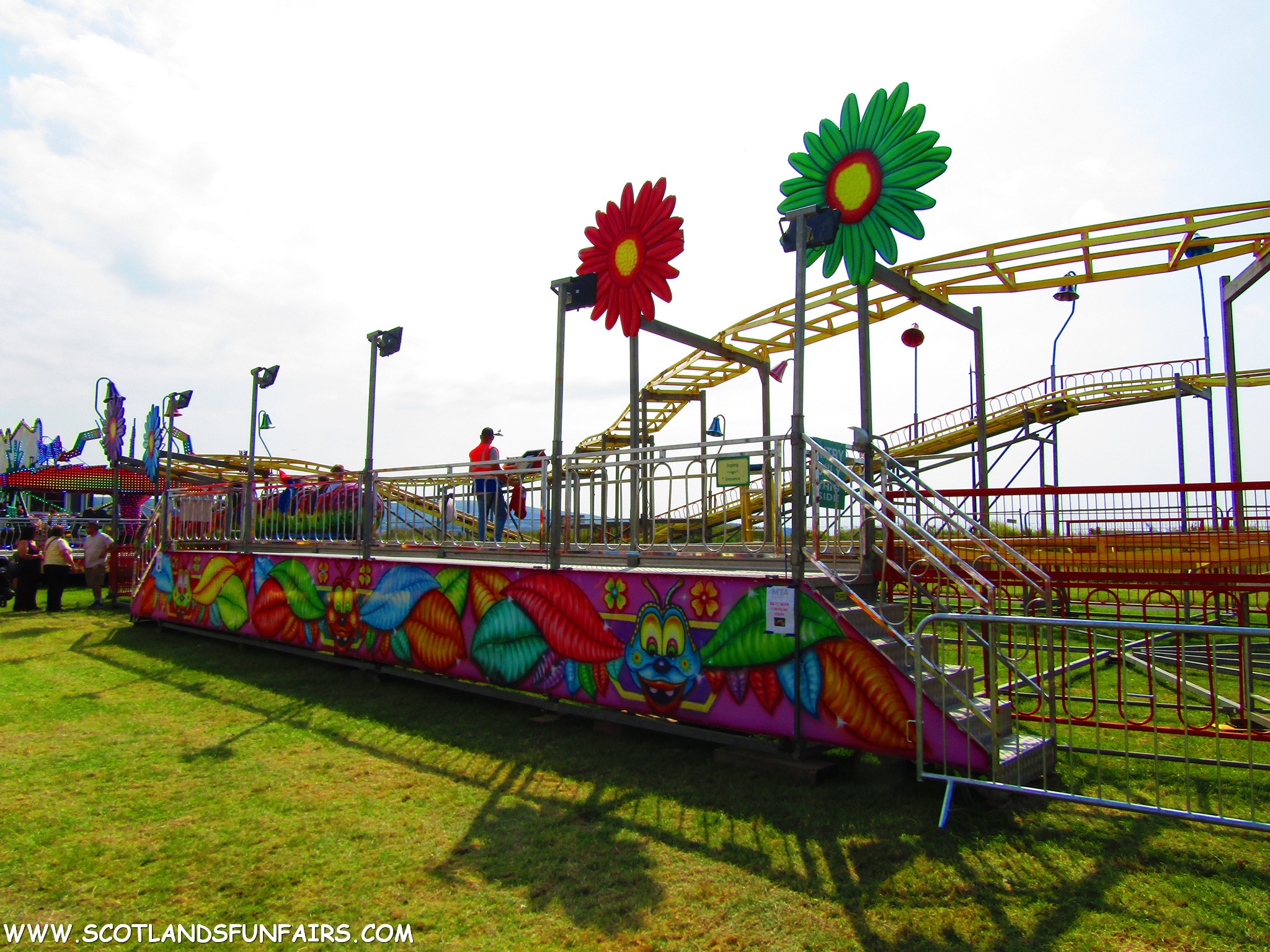 MT Attractions Rollercoaster