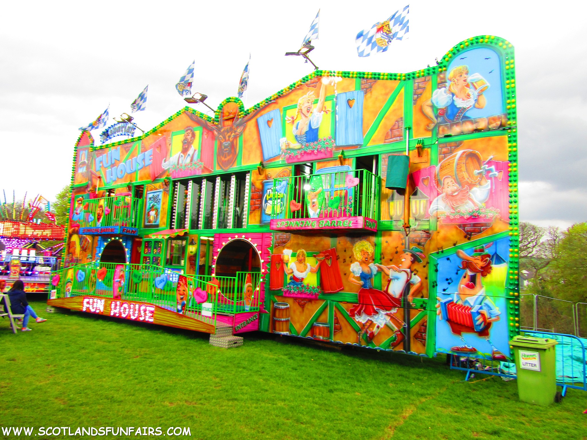 Hornes Funhouse