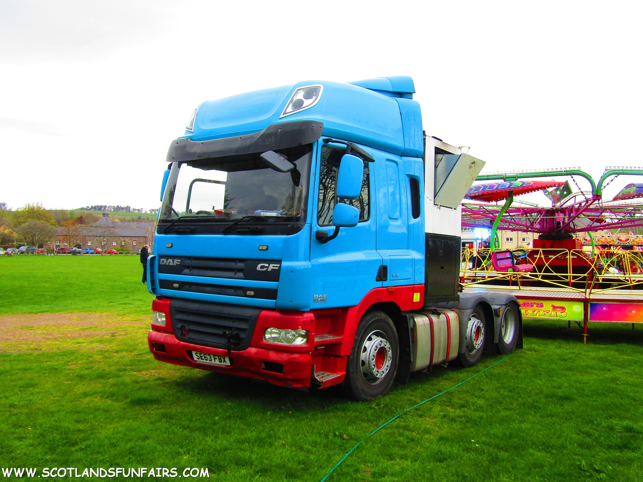 Grant Wallis's Skydiver DAF