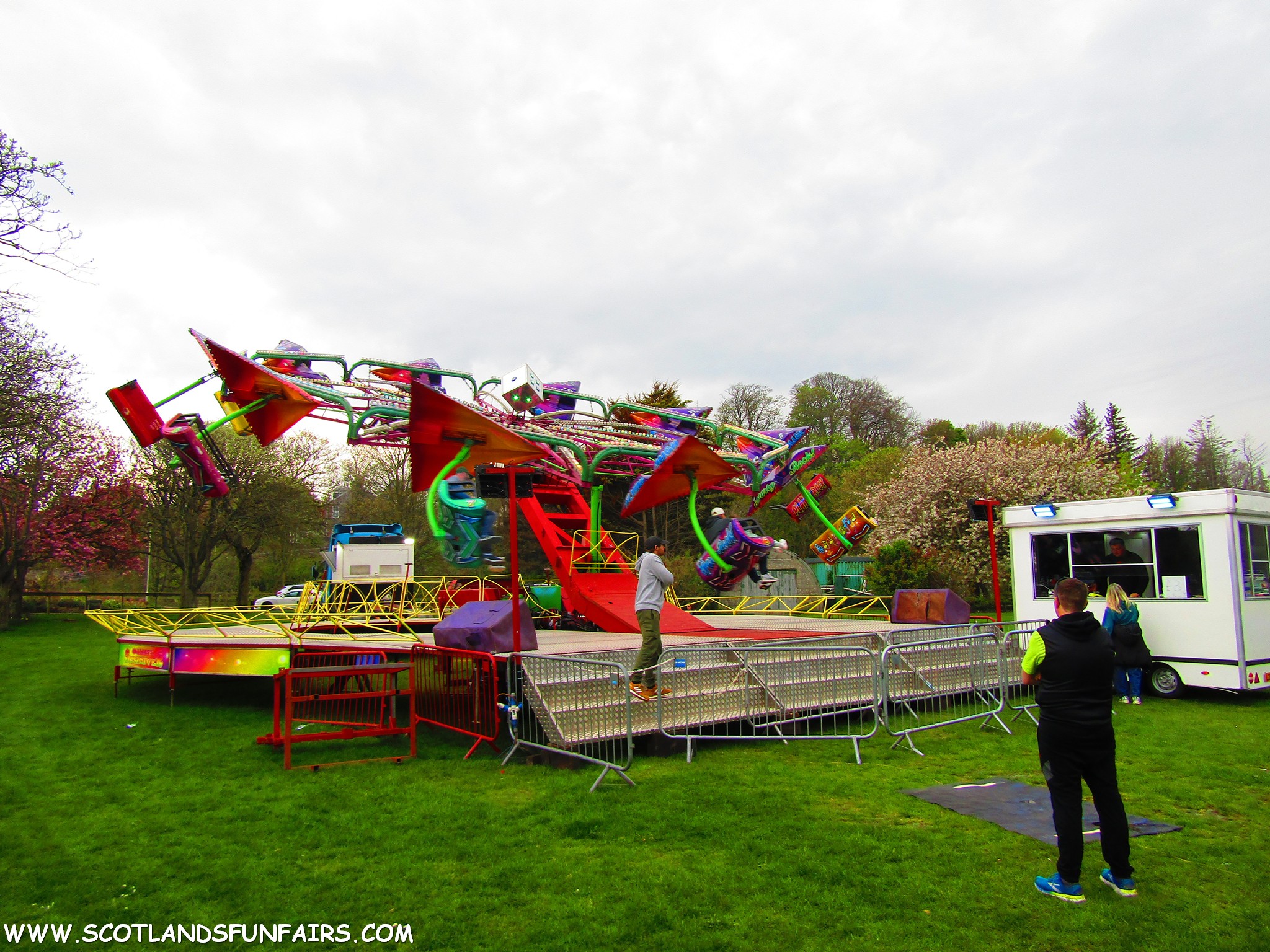 Grant Wallis's Skydiver