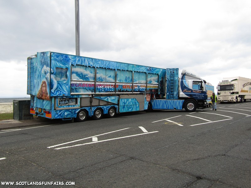 David Wallis's Funhouse Load