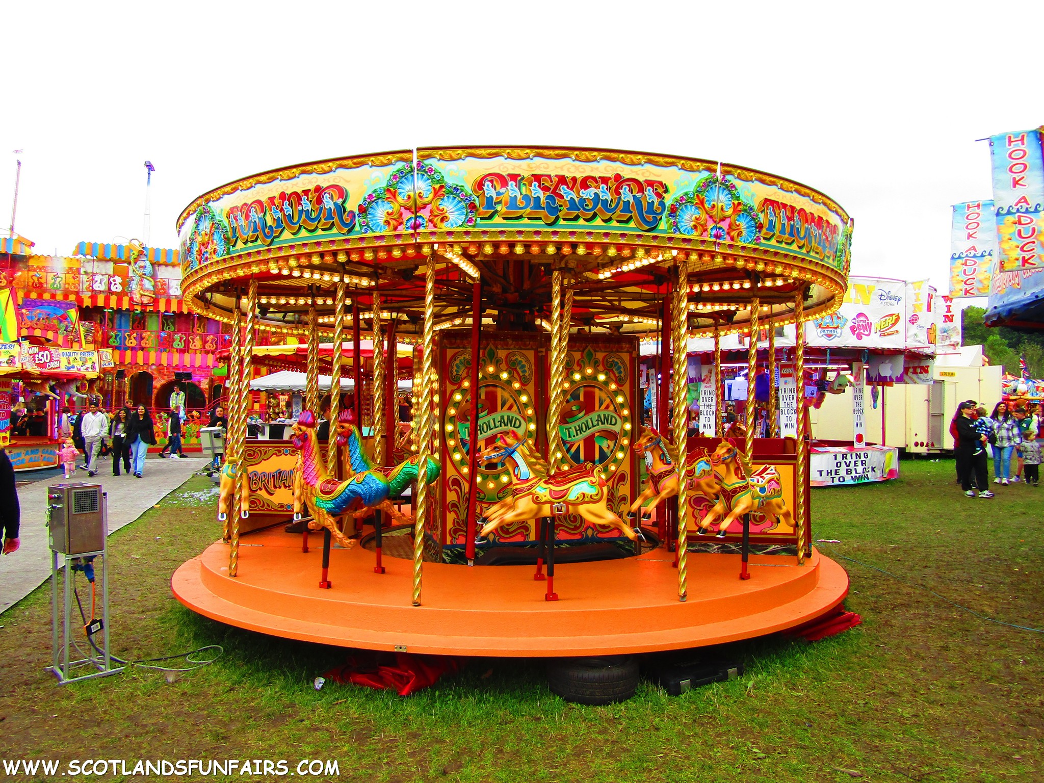 Thomas Hollands Mini Gallopers