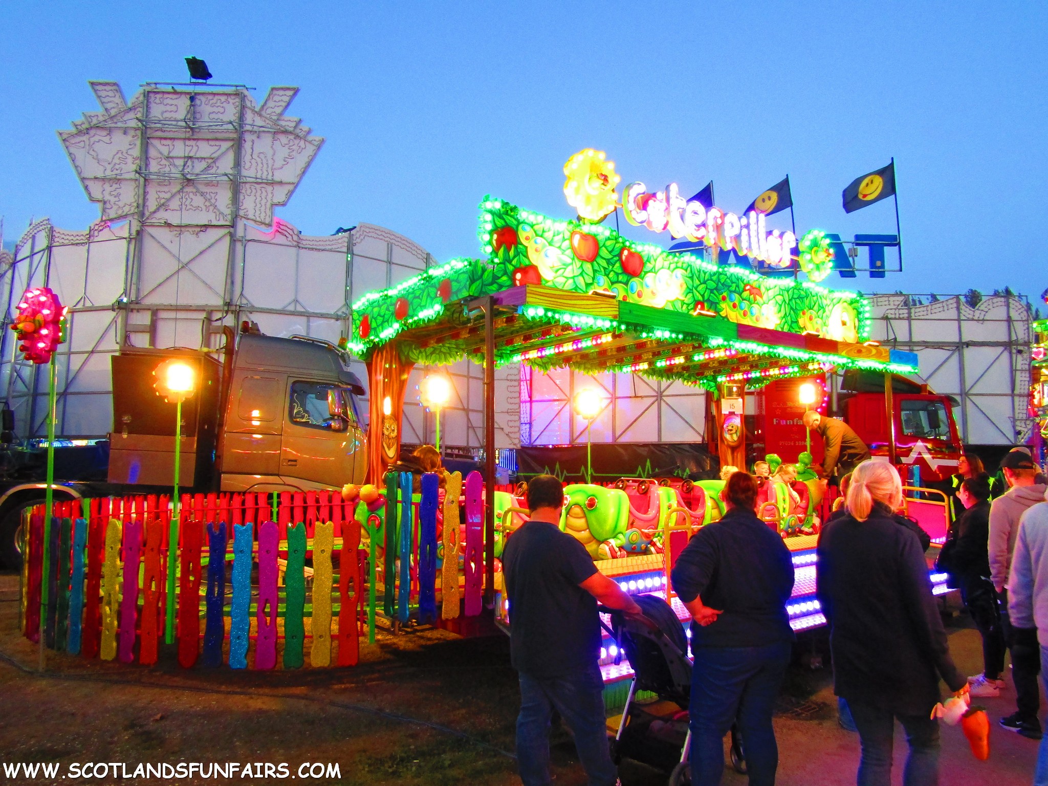 Nathan & Reed Hollands Mini Rollercoaster