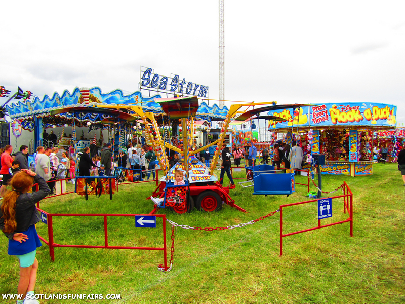 Alan Cowies Mini Skydiver