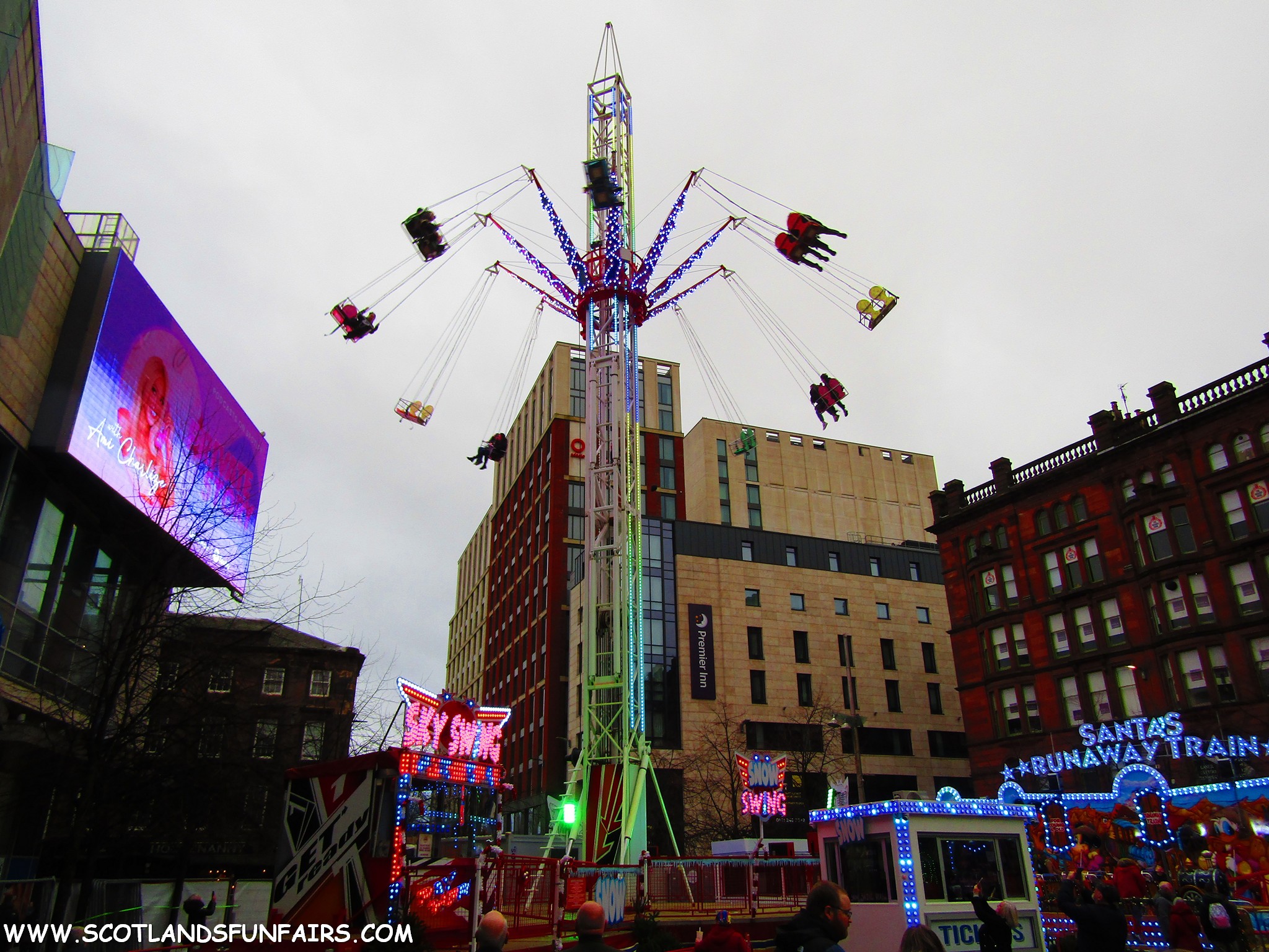 Max Waddington & Bradley Bedfords Starflyer
