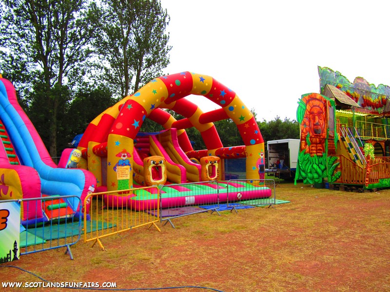 David Thomsons Inflatable Playarea