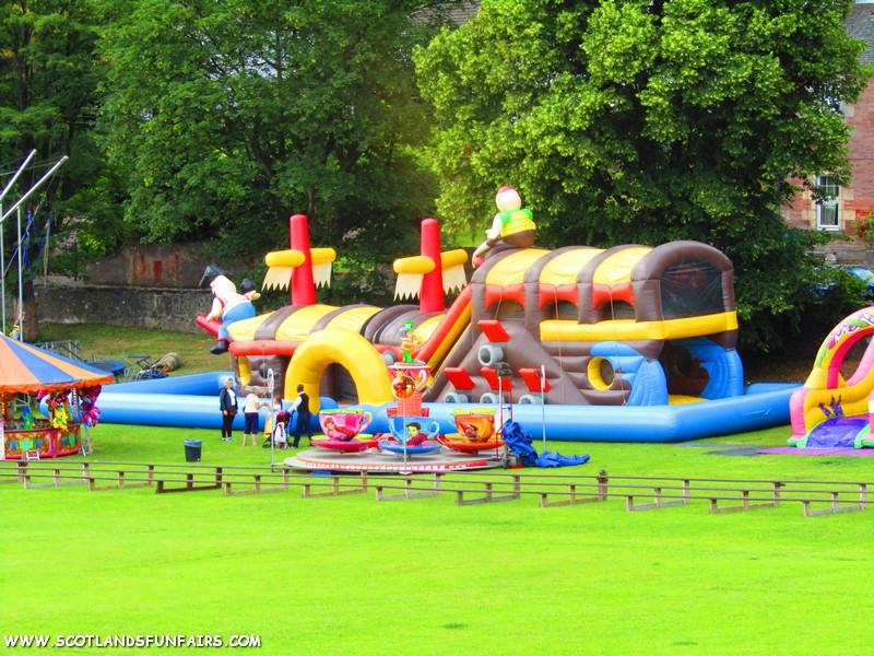John Irvins Inflatable Playarea