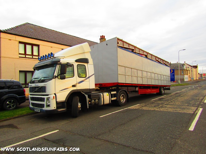 Alex Colquhouns Arcade Load