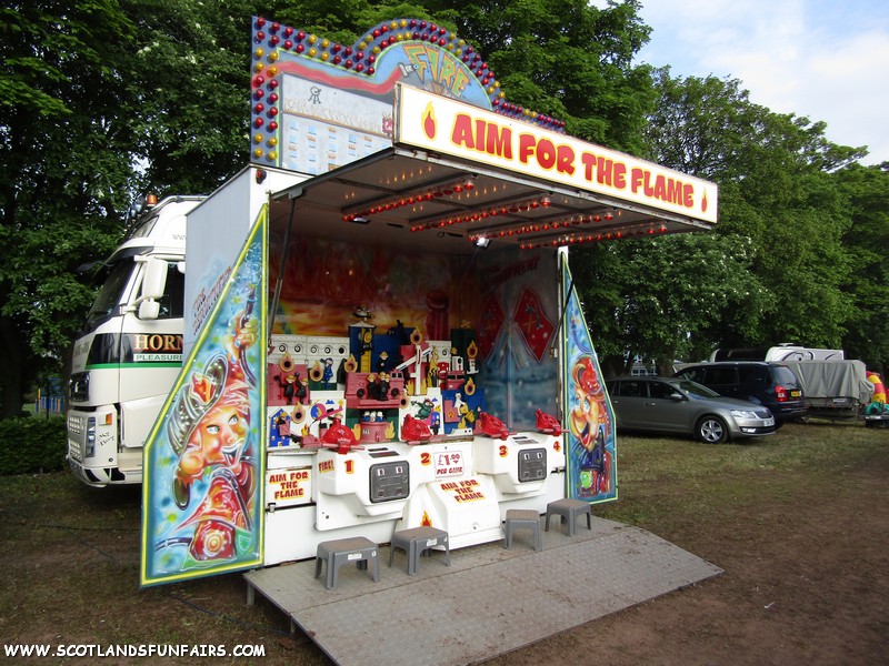 Neil Dorwards Water Guns